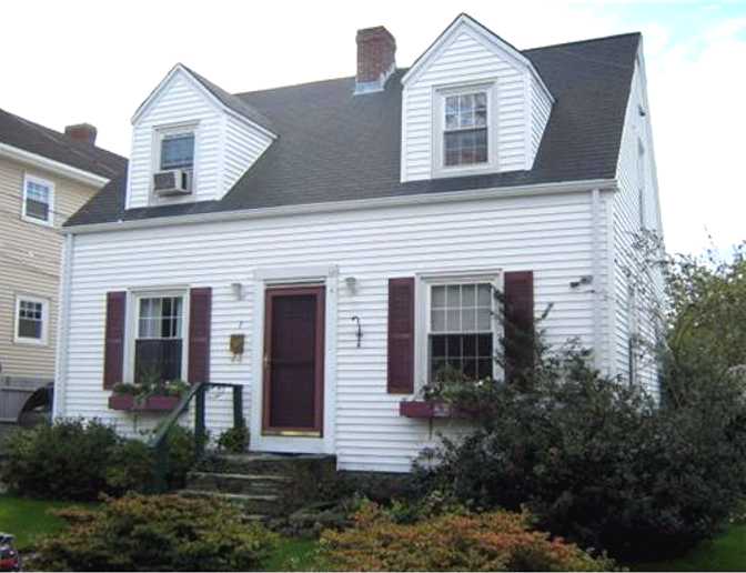 2 bedroom House for sale in Newport, RI